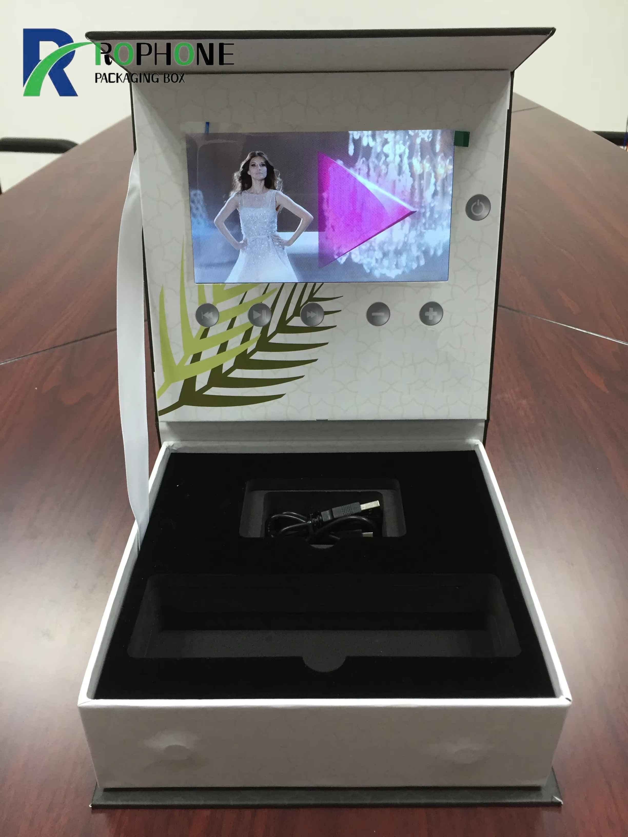 Bulk Video Greeting Cards: MOQ, Lead Time and Production Capacity